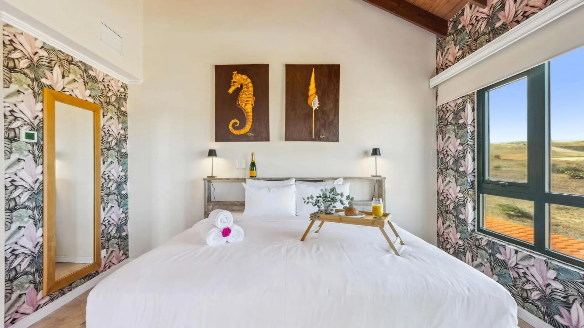 3Br W Sea View 1 Min To Beach Fully Equipped 팜비치