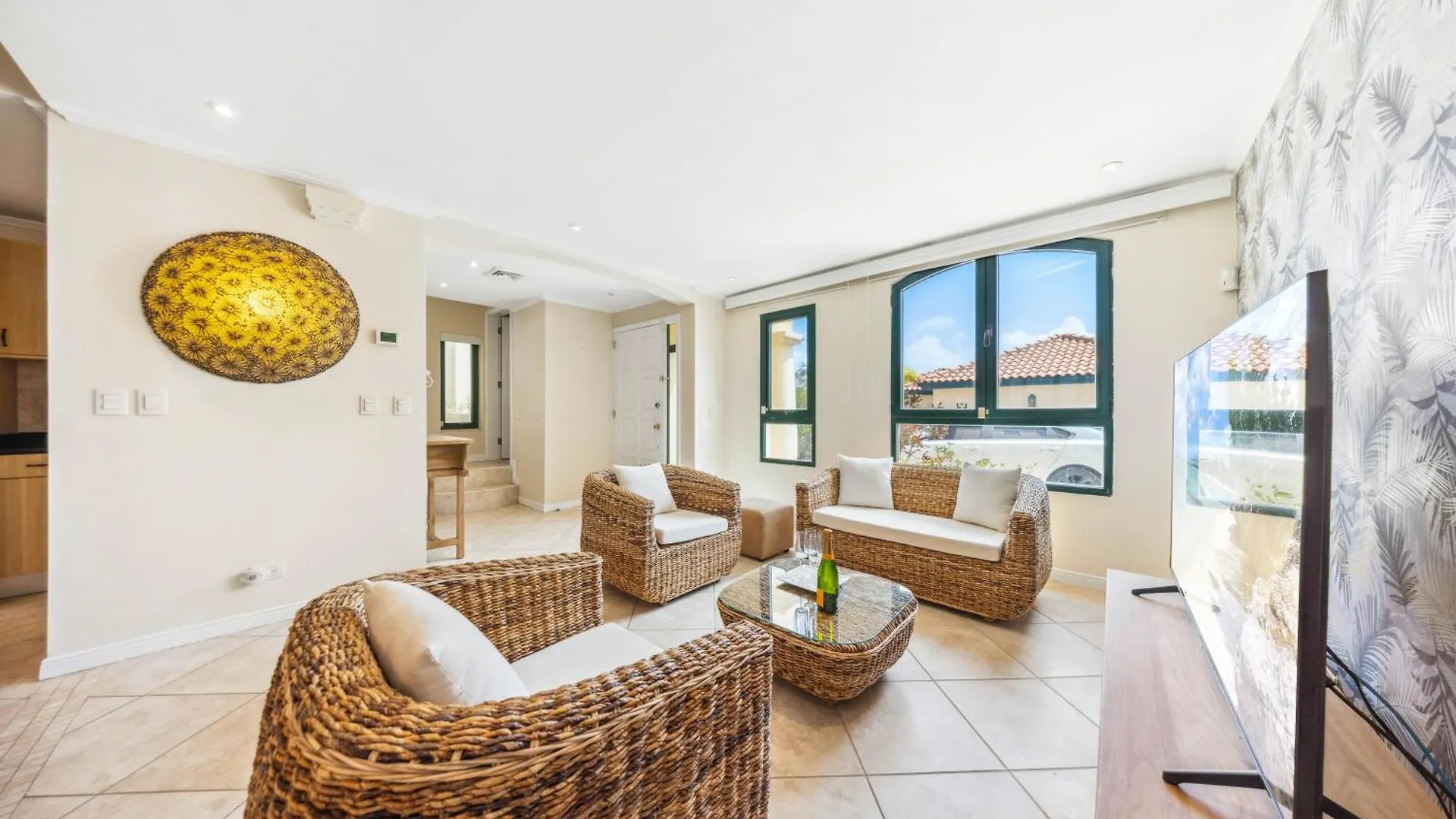 3Br W Sea View 1 Min To Beach Fully Equipped 팜비치 펜션